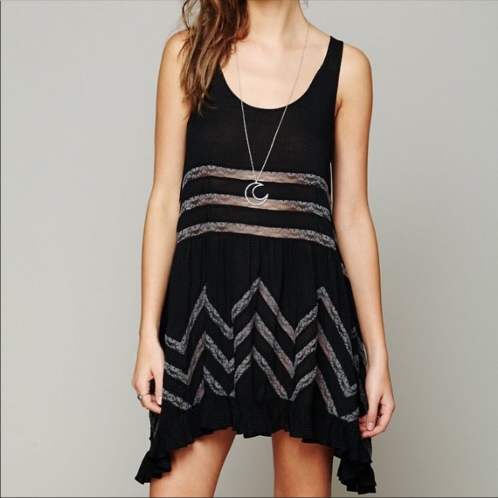 NWOT Free People Lace Trapeze Slip Black sz Small